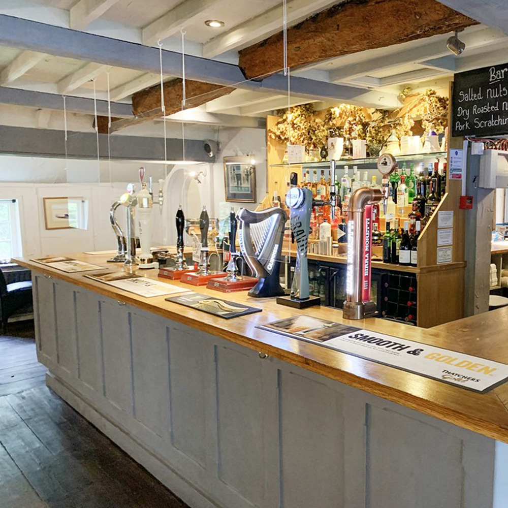 Hanging Perspex® Screen  Provide A Protective Barrier Between Staff And Customers In Pubs & Bars